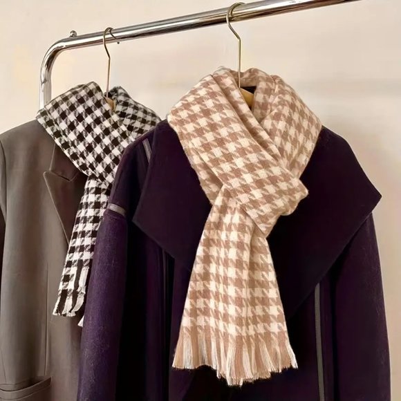 Set of 3 Houndstooth Fringe Scarves / NWOT - Picture 10 of 11
